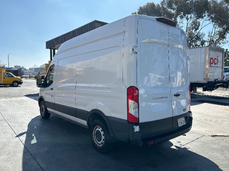 Used 2021 Ford Transit 250 - photo 8