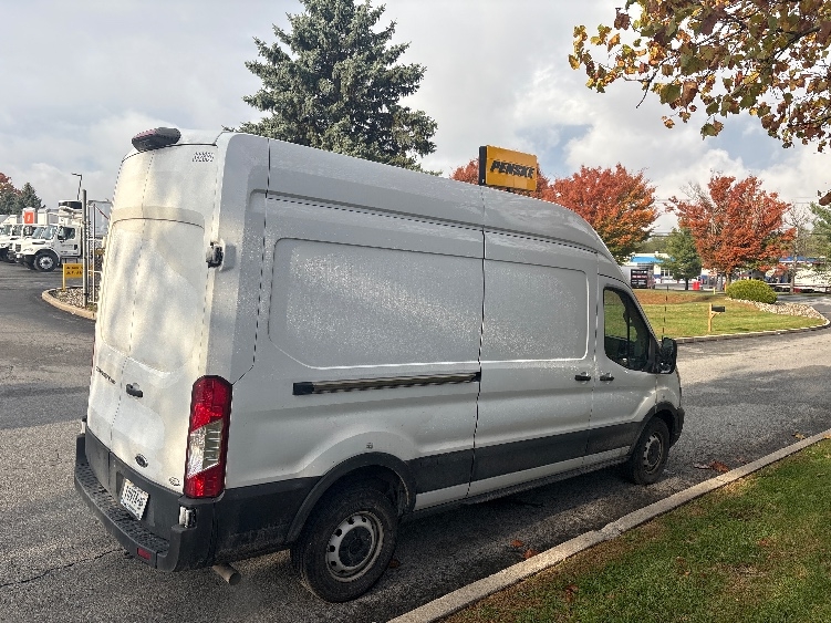 Used 2021 Ford Transit 250 - photo 15