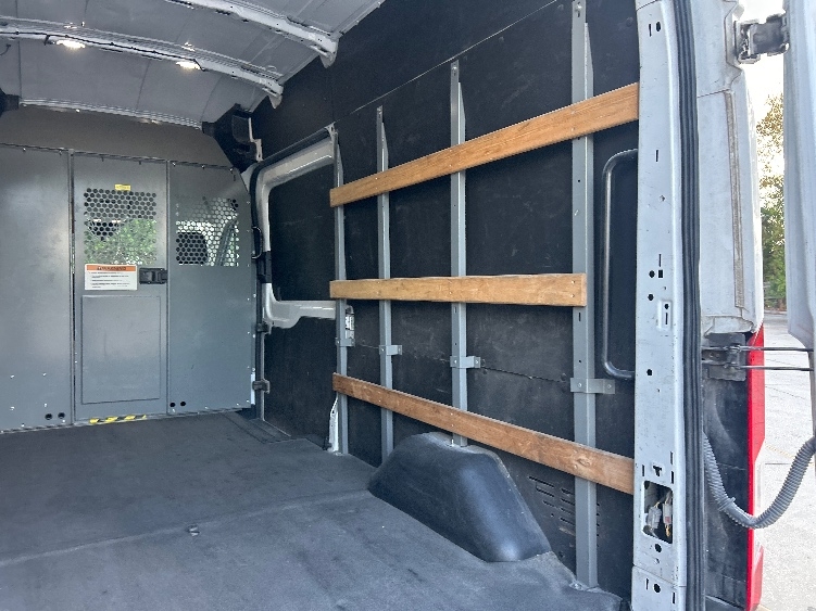 Used 2021 Ford Transit 250 - photo 14