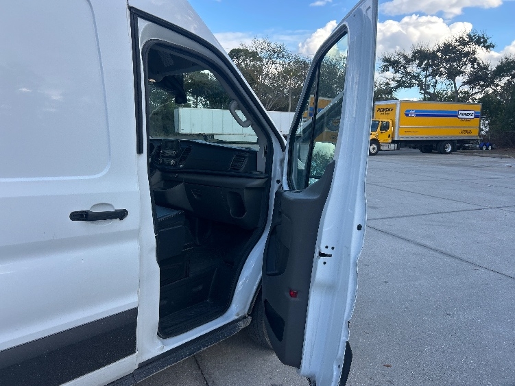 Used 2021 Ford Transit 250 - photo 22