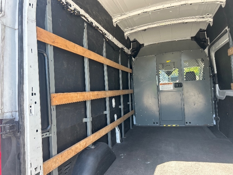 Used 2021 Ford Transit 250 - photo 13