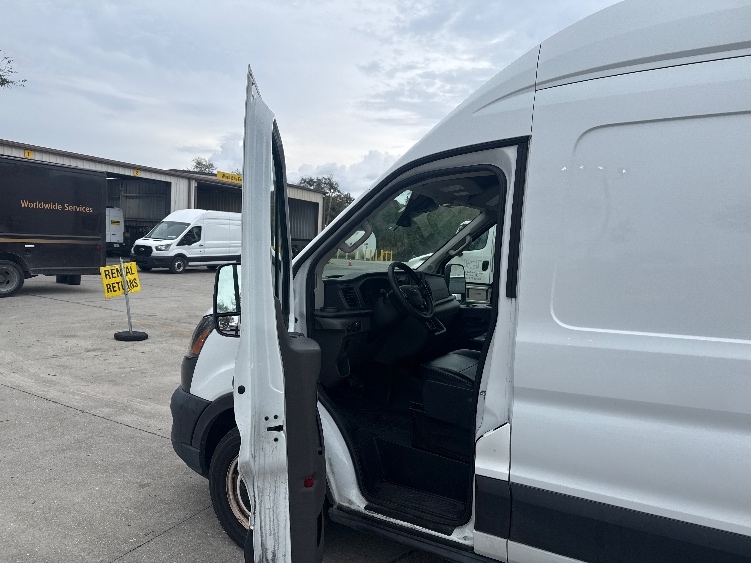 Used 2021 Ford Transit 250 - photo 18