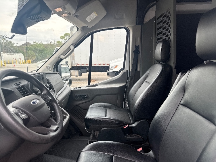 Used 2021 Ford Transit 250 - photo 21