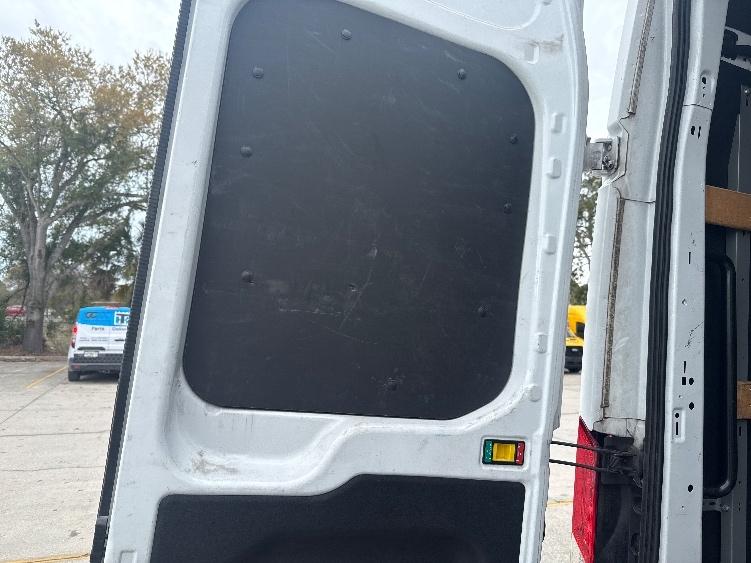 Used 2021 Ford Transit 250 - photo 30