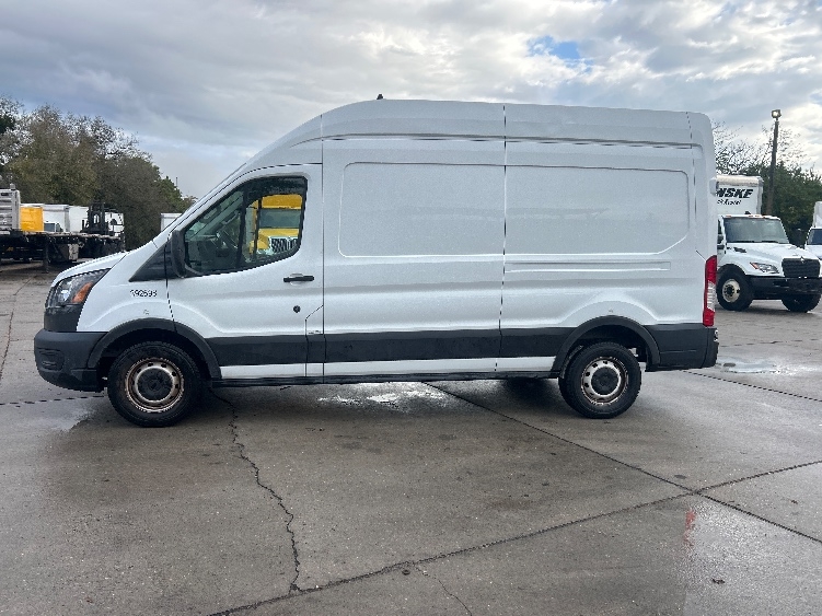 Used 2021 Ford Transit 250 - photo 6