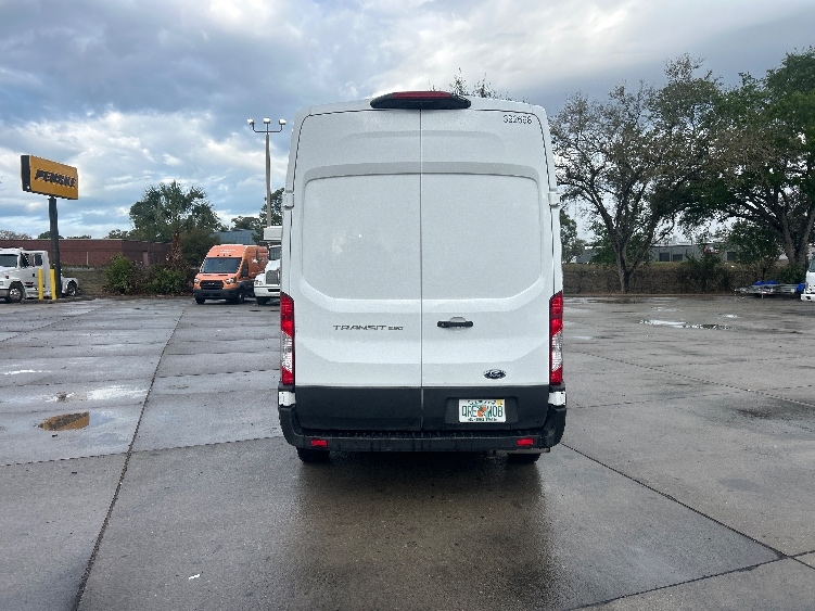 Used 2021 Ford Transit 250 - photo 9