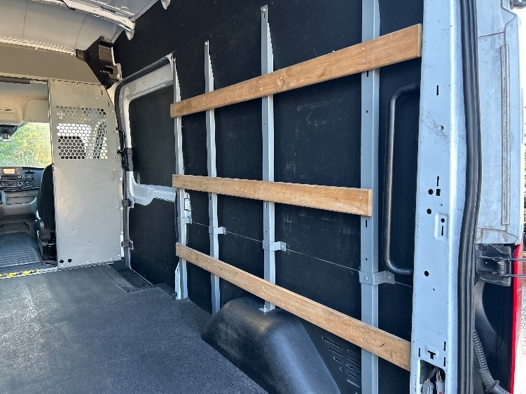Used 2021 Ford Transit 250 - photo 13