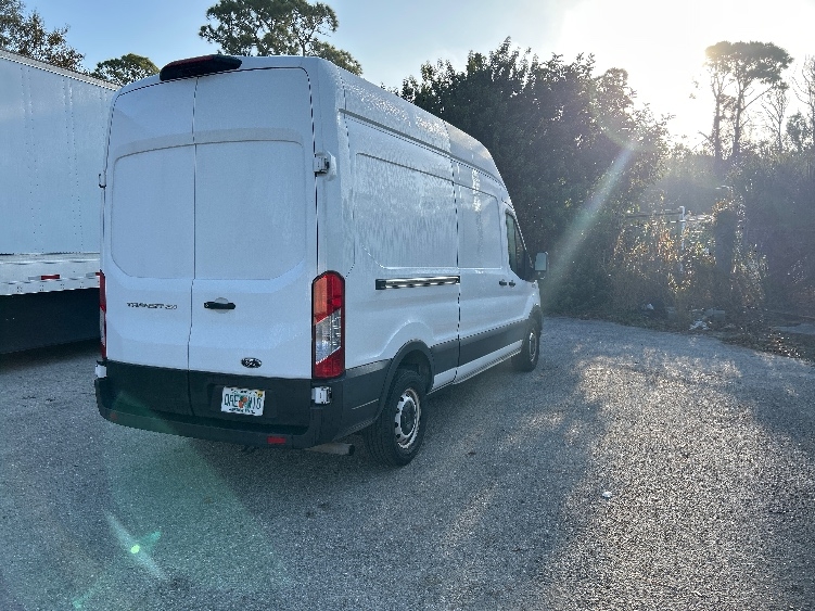 Used 2021 Ford Transit 250 - photo 14