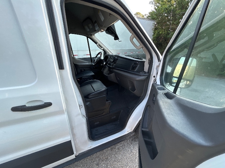 Used 2021 Ford Transit 250 - photo 21