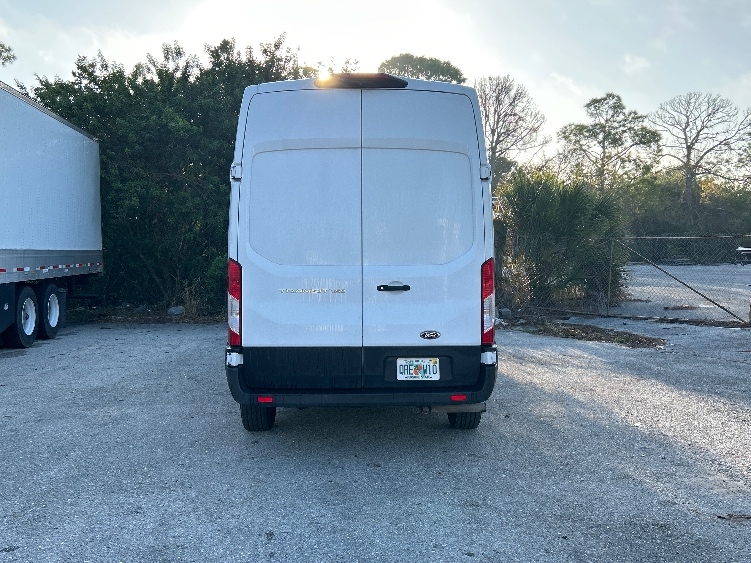 Used 2021 Ford Transit 250 - photo 9