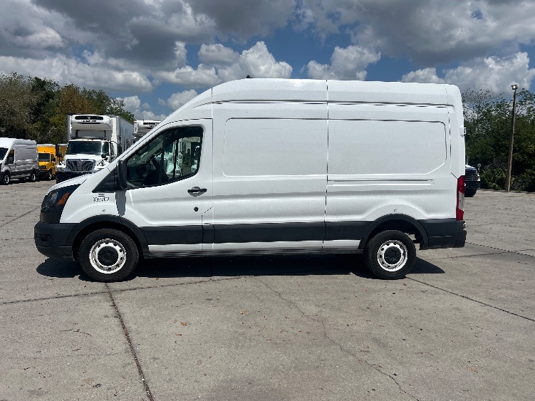 Used 2021 Ford Transit 250 - photo 6