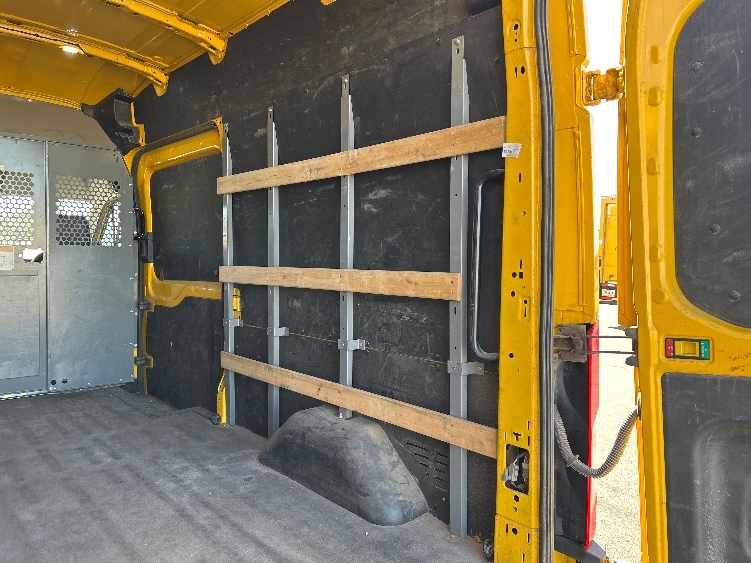 Used 2021 Ford Transit 250 - photo 13