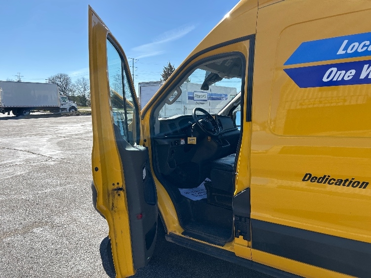 Used 2021 Ford Transit 250 - photo 17