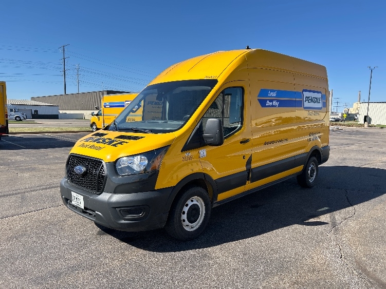 Used 2021 Ford Transit 250 - photo 5
