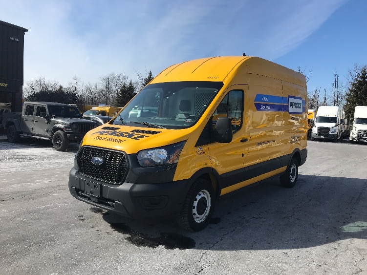 Used 2021 Ford Transit 250 - photo 5