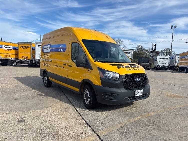 Used 2021 Ford Transit 250 - photo 1