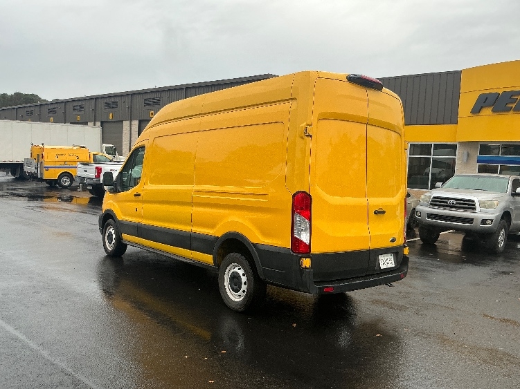 Used 2021 Ford Transit 250 - photo 8