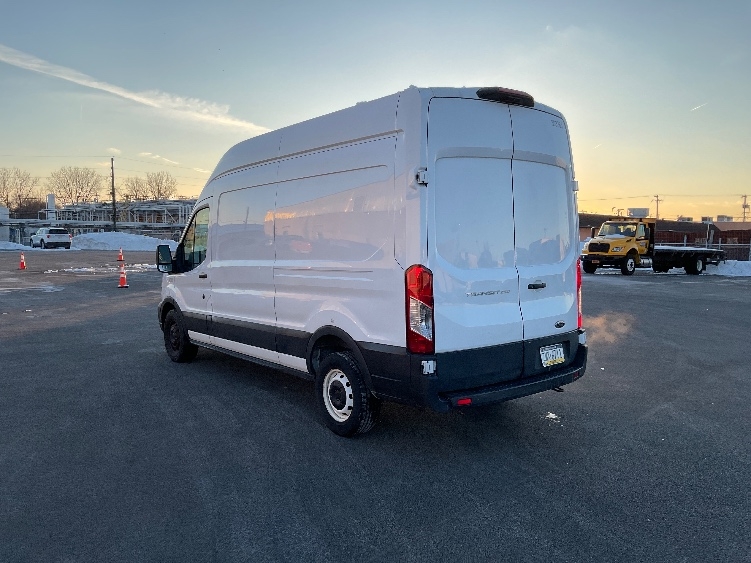 Used 2021 Ford Transit 250 - photo 8