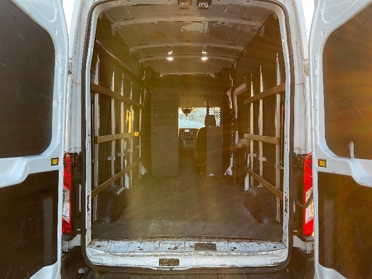 Used 2021 Ford Transit 250 - photo 10