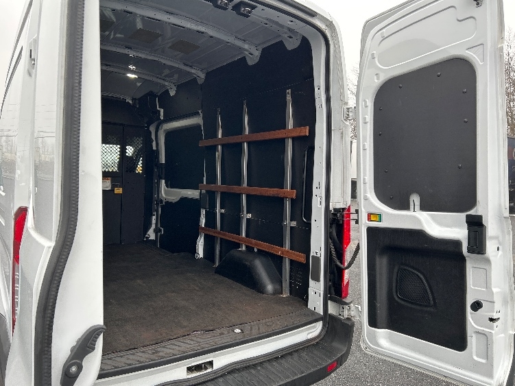 Used 2021 Ford Transit 250 - photo 14