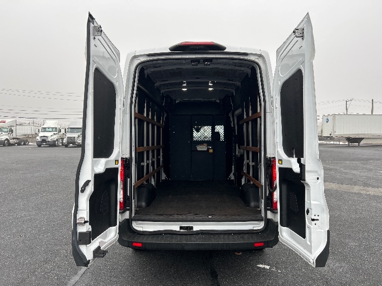 Used 2021 Ford Transit 250 - photo 10