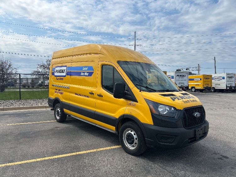 Used 2021 Ford Transit 250 - photo 1