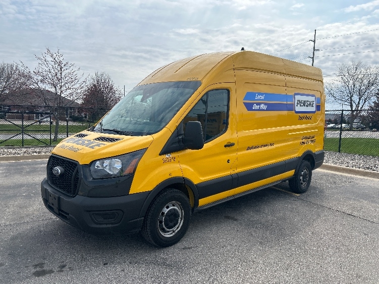 Used 2021 Ford Transit 250 - photo 5