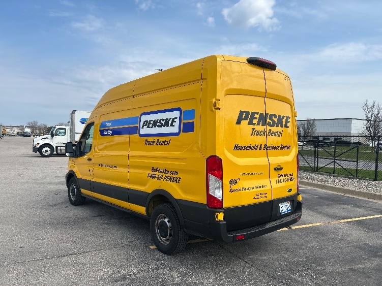 Used 2021 Ford Transit 250 - photo 8