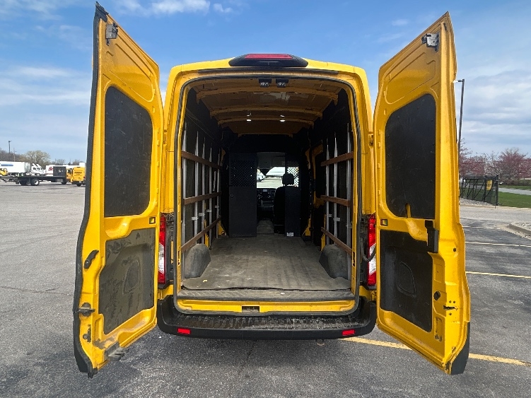 Used 2021 Ford Transit 250 - photo 10