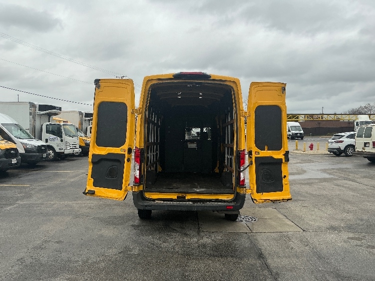 Used 2021 Ford Transit 250 - photo 10