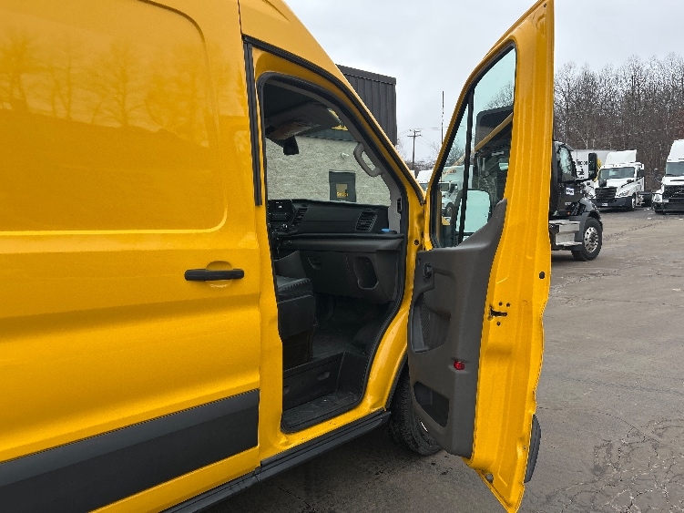 Used 2021 Ford Transit 250 - photo 19