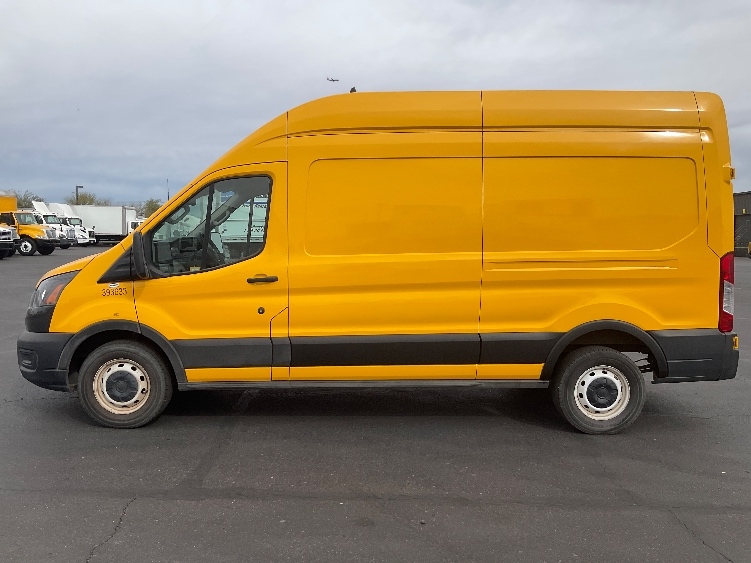 Used 2021 Ford Transit 250 - photo 6
