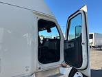 Used 2022 Freightliner Cascadia Detroit DD15AT Semi Truck with Sleeper Cab for sale #393966 - photo 13