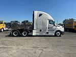 Used 2022 Freightliner Cascadia Detroit DD15AT Semi Truck with Sleeper Cab for sale #393980 - photo 8