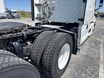 Used 2022 Freightliner Cascadia Detroit DD15AT Semi Truck with Sleeper Cab for sale #393986 - photo 22