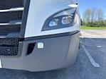 Used 2022 Freightliner Cascadia Detroit DD15AT Semi Truck with Sleeper Cab for sale #393986 - photo 25
