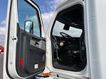 Used 2022 Freightliner Cascadia Detroit DD15AT Semi Truck with Sleeper Cab for sale #394085 - photo 9