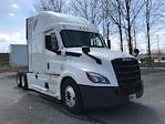 Used 2022 Freightliner Cascadia Detroit DD15AT Semi Truck with Sleeper Cab for sale #394090 - photo 1