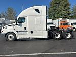 Used 2022 Freightliner Cascadia Detroit DD15AT Semi Truck with Sleeper Cab for sale #394142 - photo 4