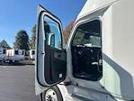 Used 2022 Freightliner Cascadia Detroit DD15AT Semi Truck with Sleeper Cab for sale #394142 - photo 9
