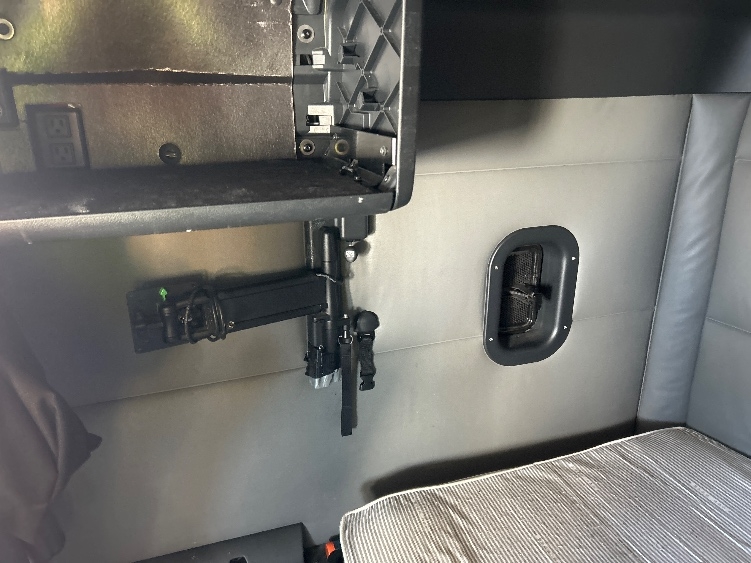 Used 2022 Freightliner Cascadia - photo 21