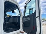 Used 2022 Freightliner Cascadia Detroit DD15AT Semi Truck with Sleeper Cab for sale #394191 - photo 13