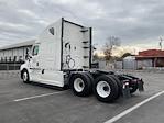 Used 2022 Freightliner Cascadia Detroit DD15AT Semi Truck with Sleeper Cab for sale #394193 - photo 5