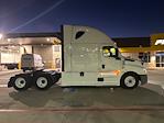 Used 2022 Freightliner Cascadia Detroit DD15AT Semi Truck with Sleeper Cab for sale #394204 - photo 8