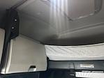 Used 2022 Freightliner Cascadia Detroit DD15AT Semi Truck with Sleeper Cab for sale #394216 - photo 23