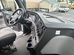 Used 2022 Freightliner Cascadia Detroit DD15AT Semi Truck with Sleeper Cab for sale #394232 - photo 15