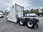 Used 2022 Freightliner Cascadia Detroit DD15AT Semi Truck with Sleeper Cab for sale #394232 - photo 5