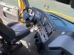 Used 2022 Freightliner Cascadia Detroit DD15AT Semi Truck with Sleeper Cab for sale #394277 - photo 15