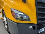 Used 2022 Freightliner Cascadia Detroit DD15AT Semi Truck with Sleeper Cab for sale #394279 - photo 24