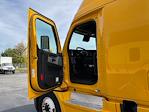 Used 2022 Freightliner Cascadia Detroit DD15AT Semi Truck with Sleeper Cab for sale #394279 - photo 9
